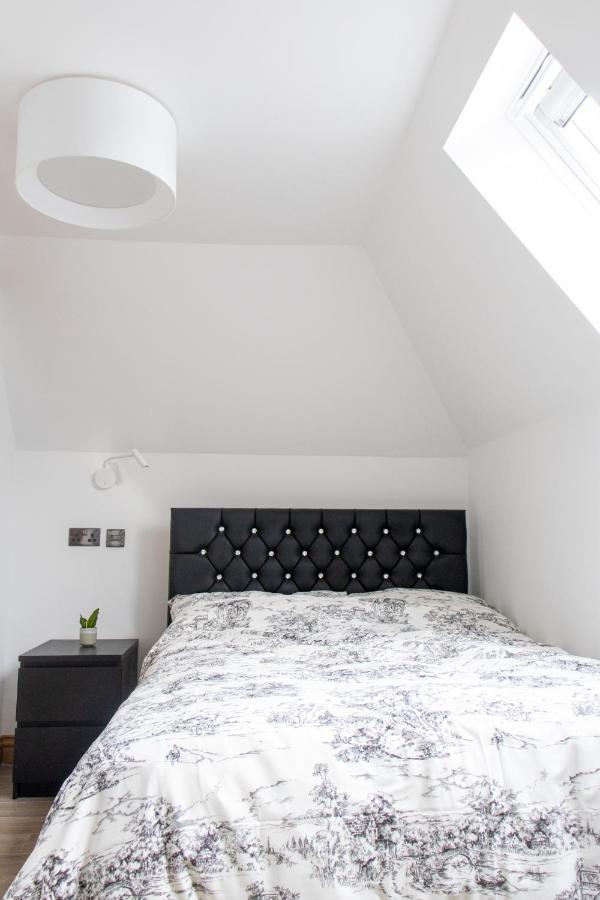 Double Room,1093900341:JPEG