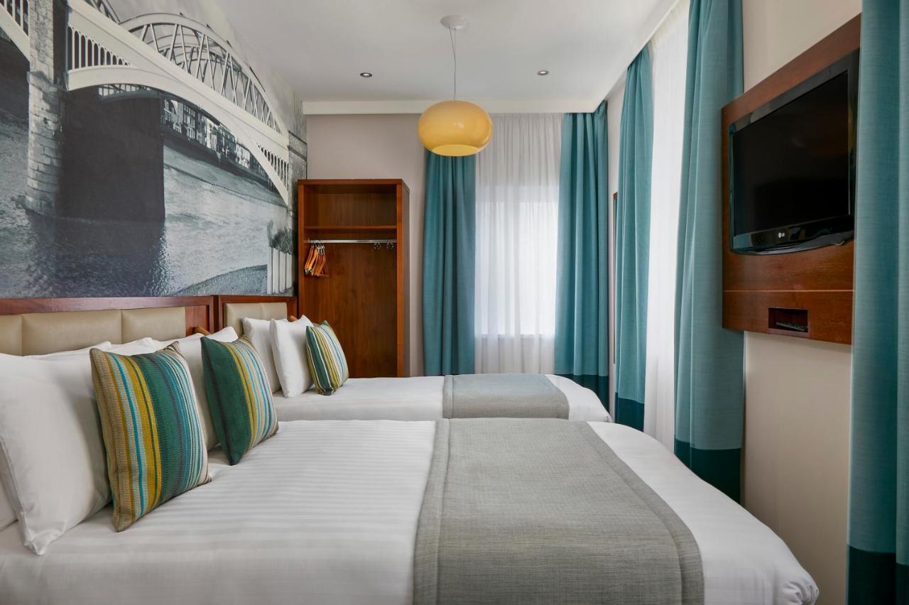 Triple Room,1341729926:JPEG