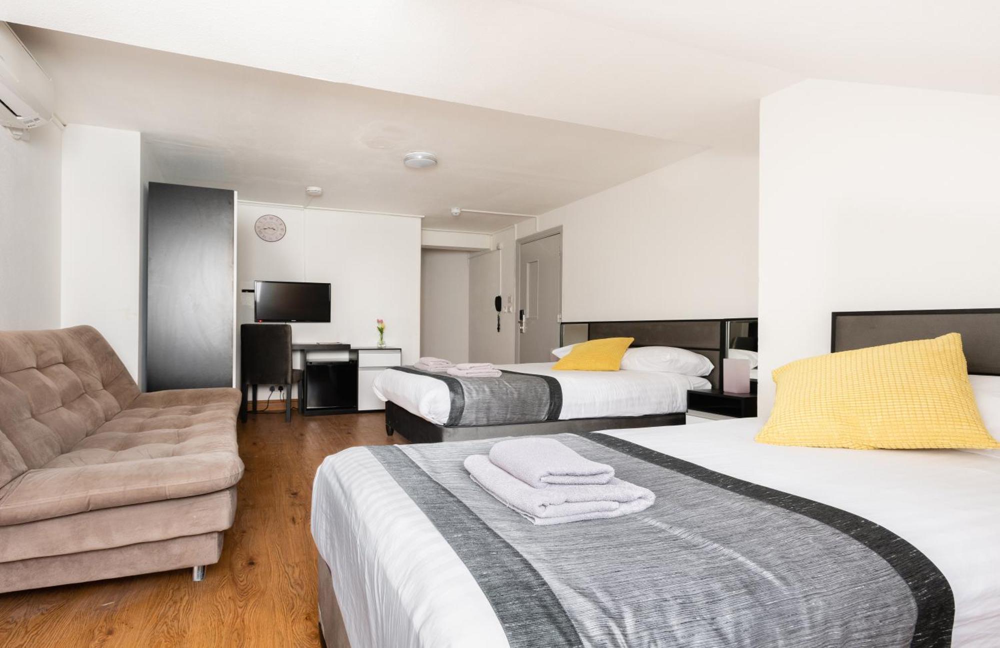 Superior Triple Room,1498945882:JPEG