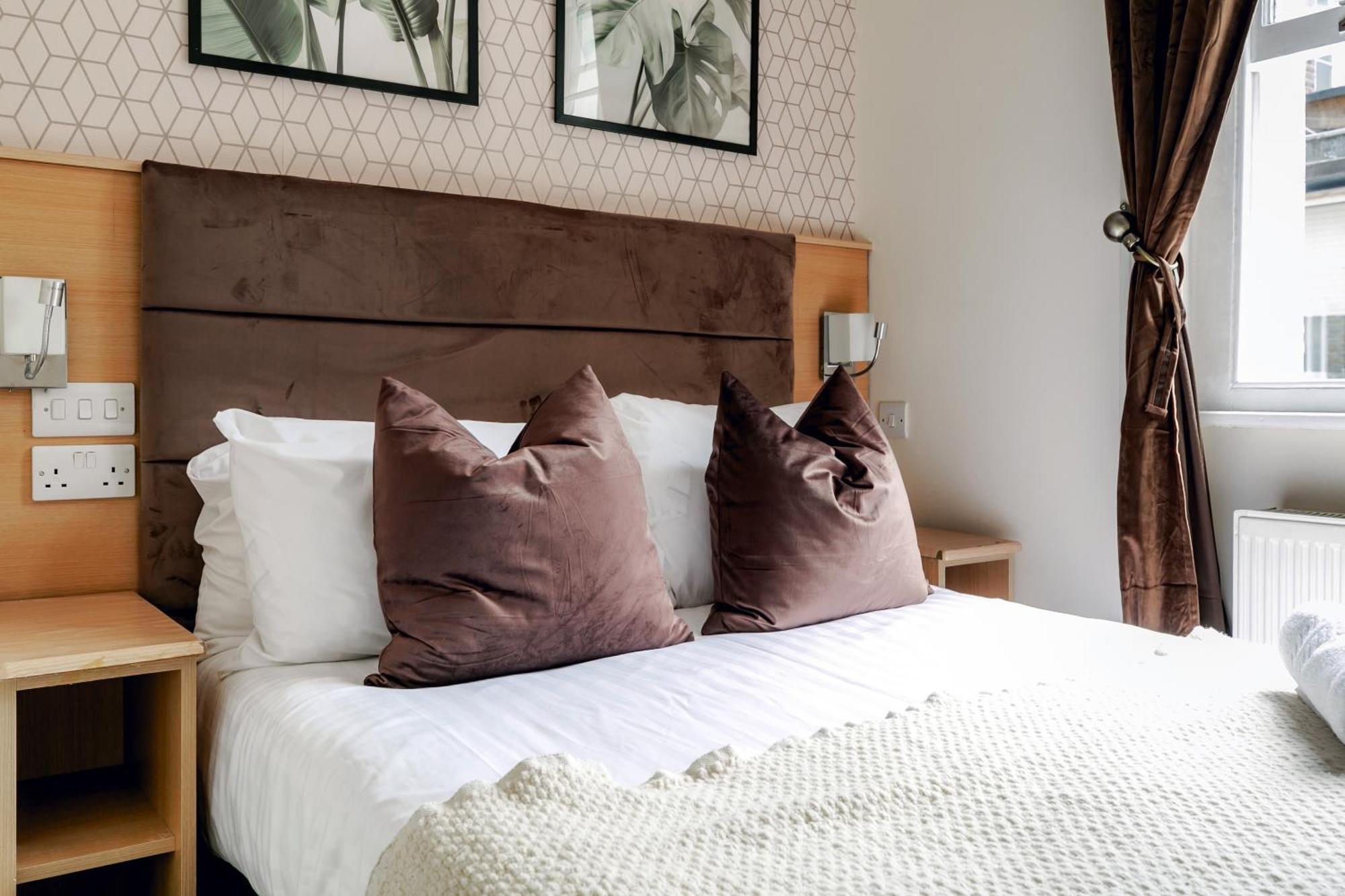 Comfort Quadruple Room,1684378797:JPEG