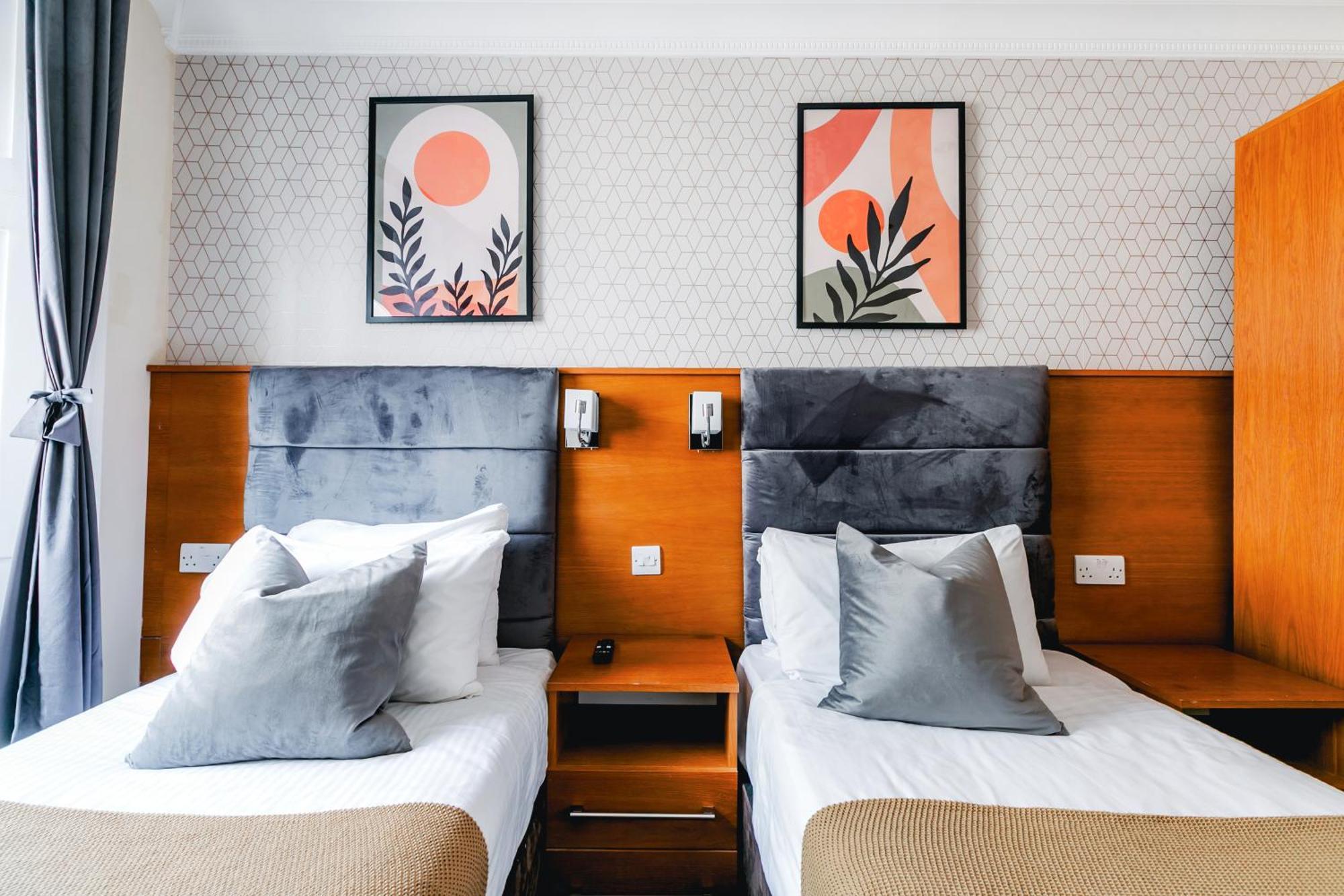 Standard Twin Room,1684376962:JPEG