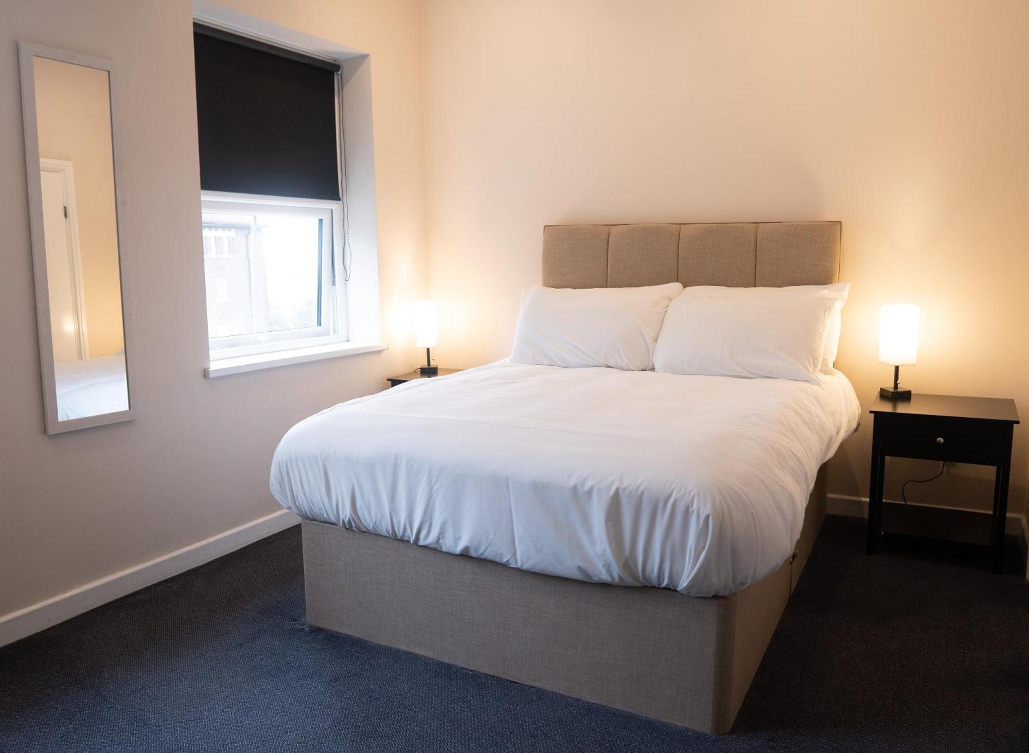 Double Room,1743535139:JPEG