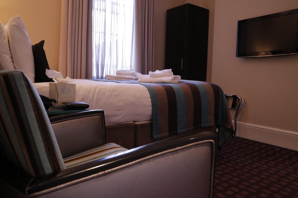 Standard Double Room,277801989:JPEG