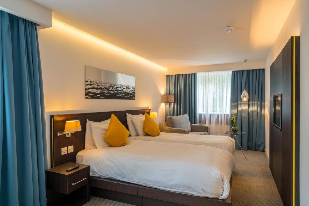 Large Double or Twin Room,222972440:JPEG