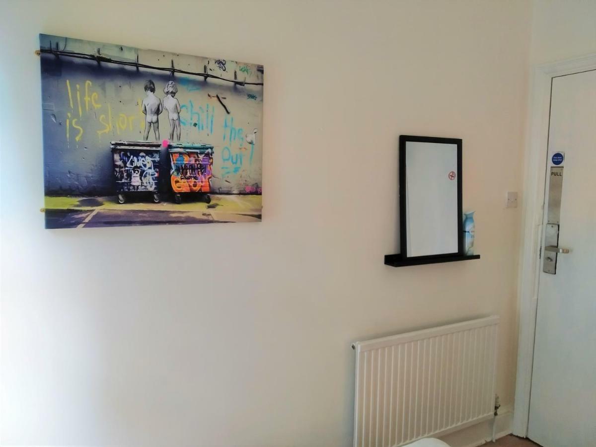 Double Room with Shared Bathroom,1652770165:JPEG